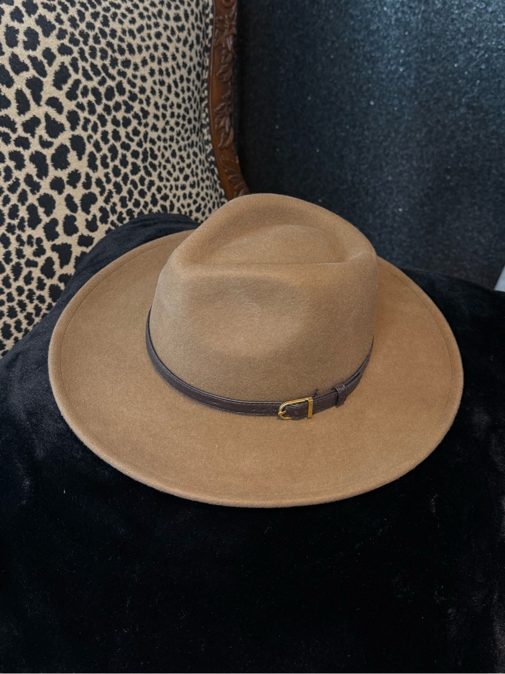 Olive and Pique Wool Felt Billie Hat (Brown)
